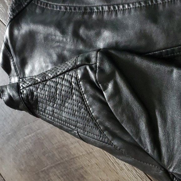 EXPRESS Faux leather jacket - Picture 9 of 11